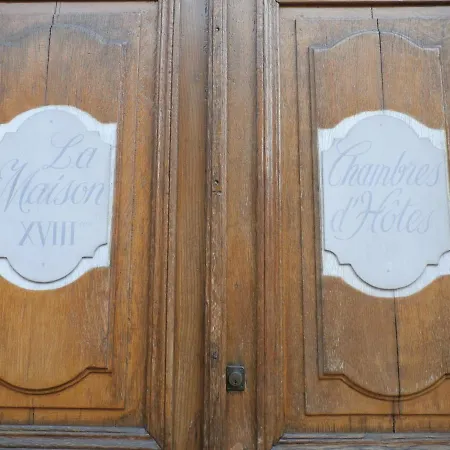La Maison Xviiie Bed & Breakfast 3*